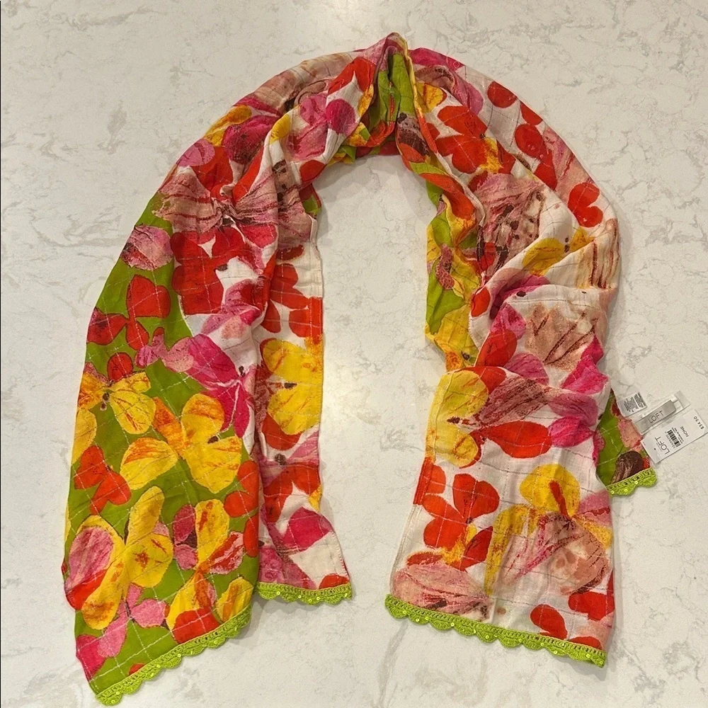 Ann Taylor Loft‎ Colorful Floral Rayon Women's Scarf Crochet Hem Scalloped NWT